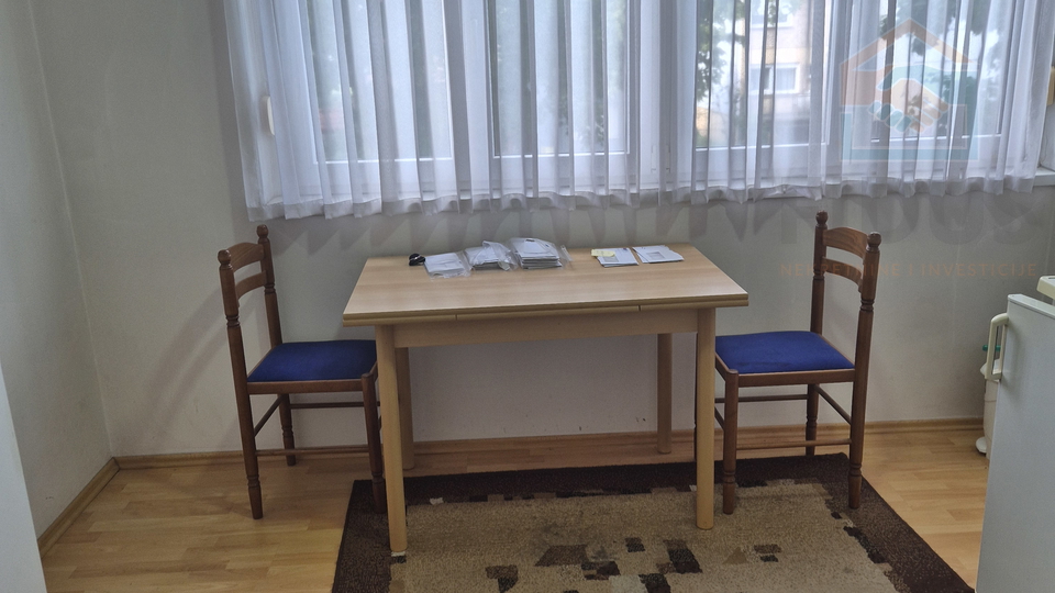 Garsonijera  25 m2 - Osijek