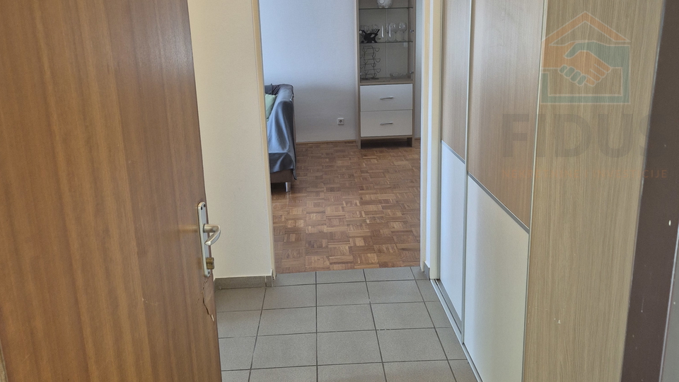 Appartamento&comma; 65 m2&comma; Affitto&comma; Osijek - Retfala