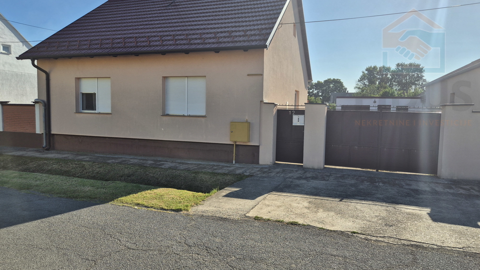 House&comma; 120 m2&comma; For Sale&comma; &Ccaron;epin