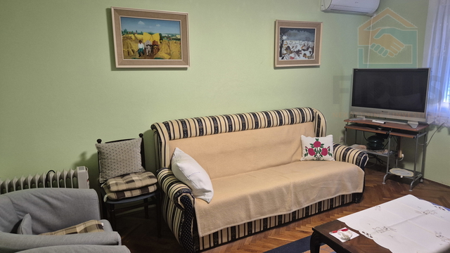 Appartamento, 37 m2, Vendita, Osijek - Gornji grad