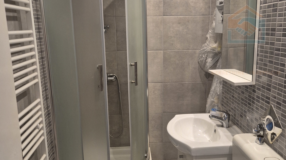 Apartment&comma; 40 m2&comma; For Sale&comma; Osijek - Jug II