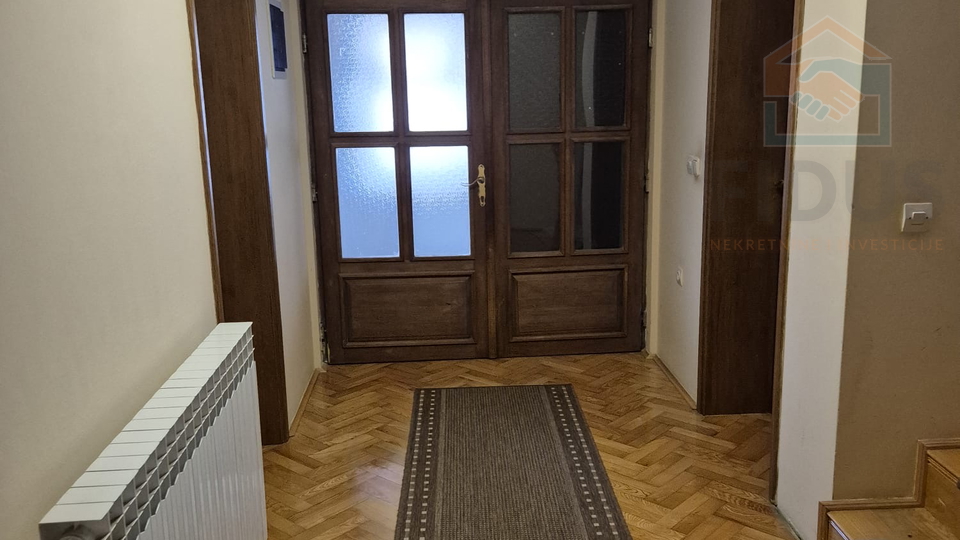 House, 250 m2, For Sale, Vukovar