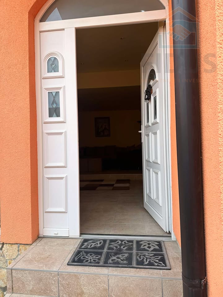 Velika kuća u Osijeku, najam/prodaja