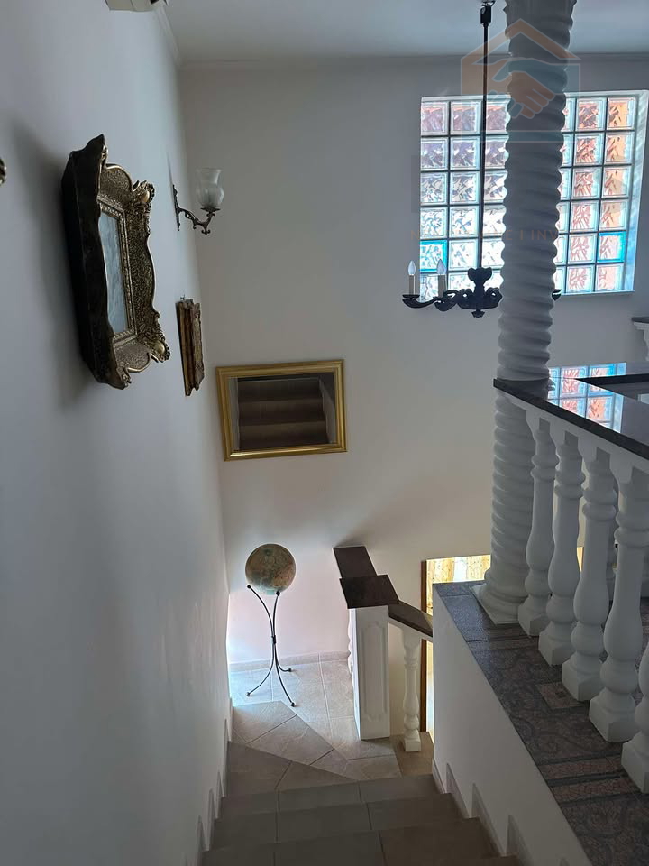 Velika kuća u Osijeku, najam/prodaja