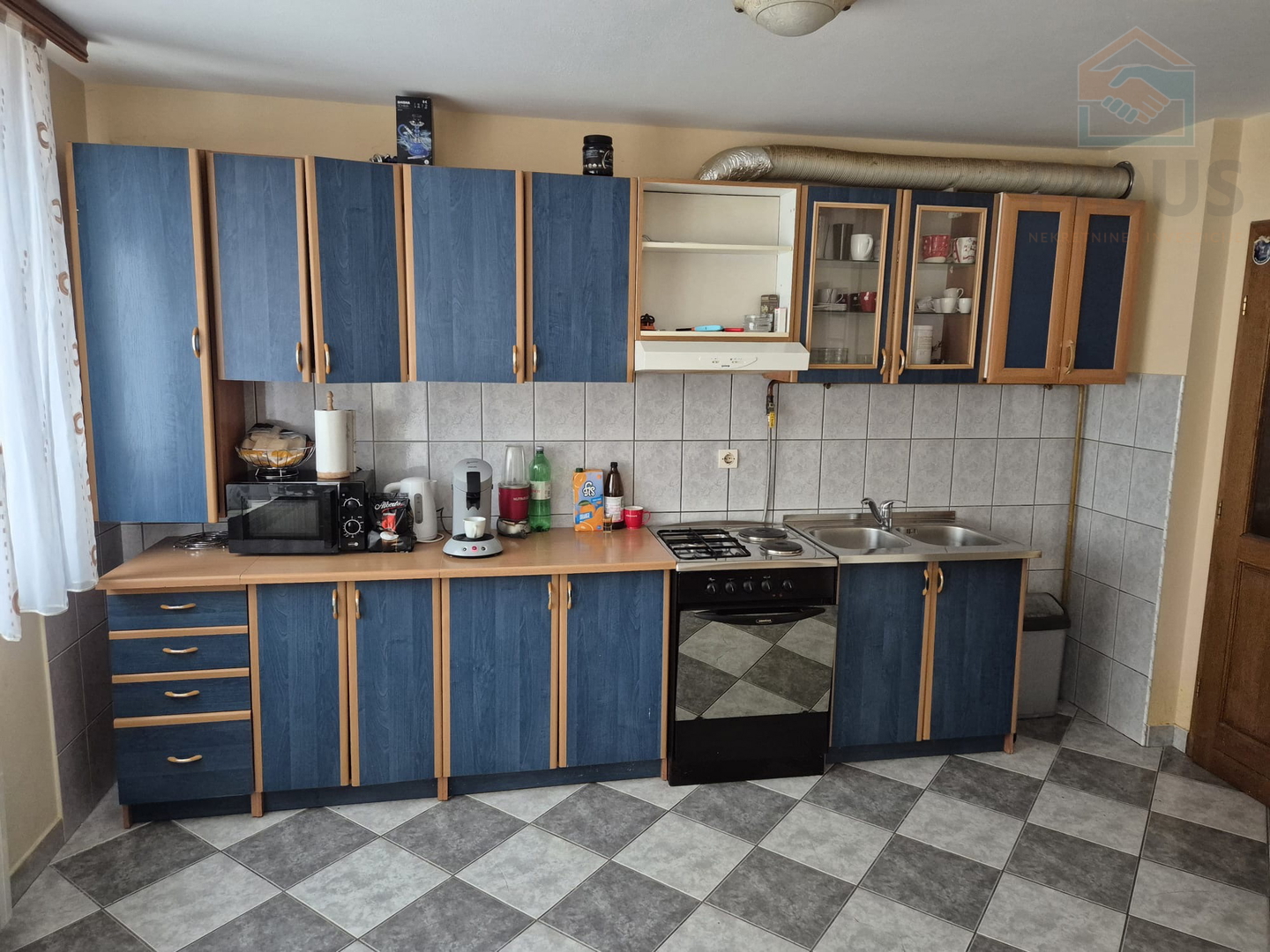 Vukovar, uređenja obiteljska kuća, 250 m2, prodaja