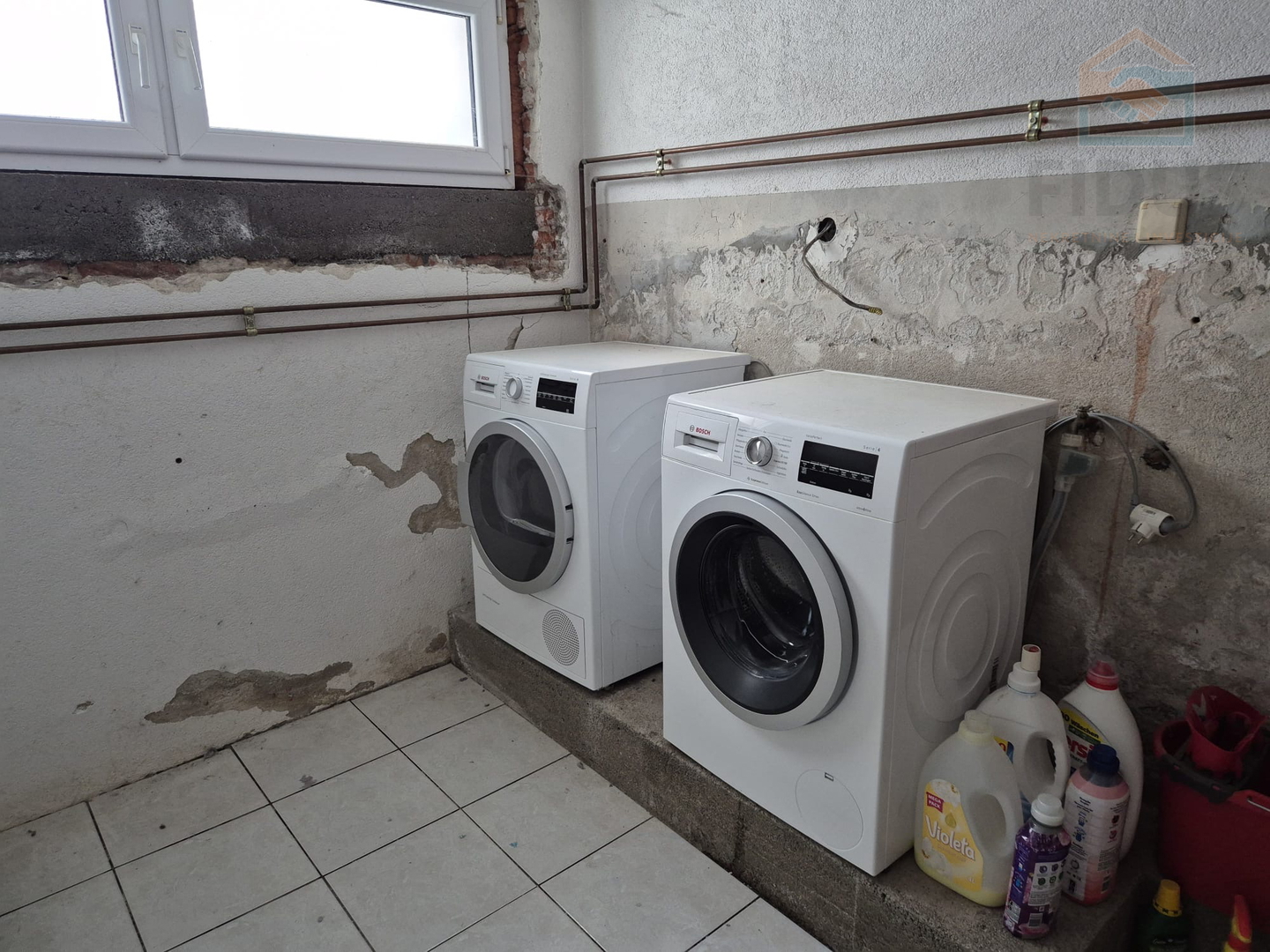 Vukovar, uređenja obiteljska kuća, 250 m2, prodaja