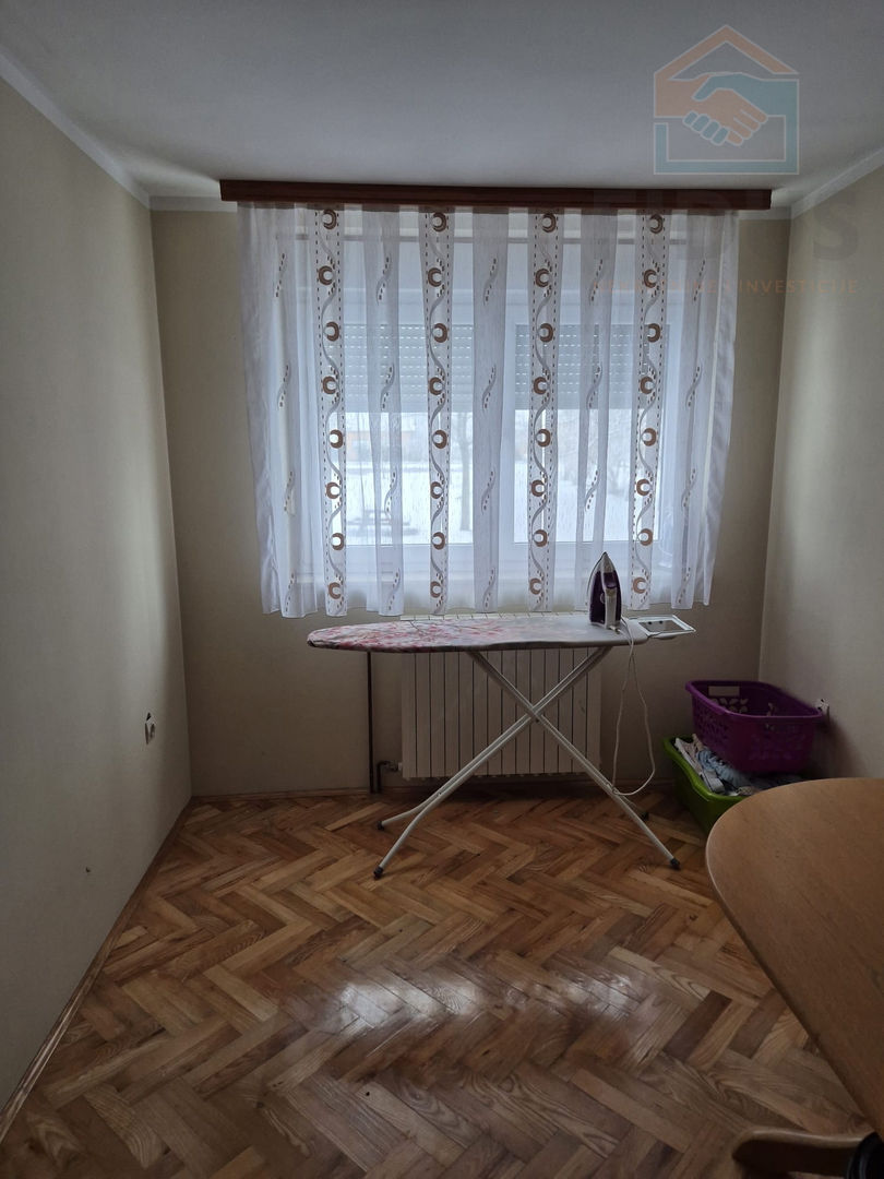 Vukovar, uređenja obiteljska kuća, 250 m2, prodaja