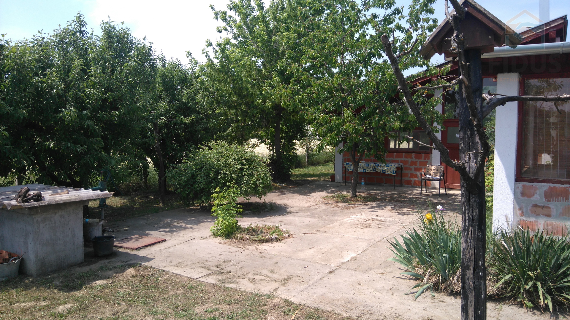 Kuća za odmor s voćnjakom