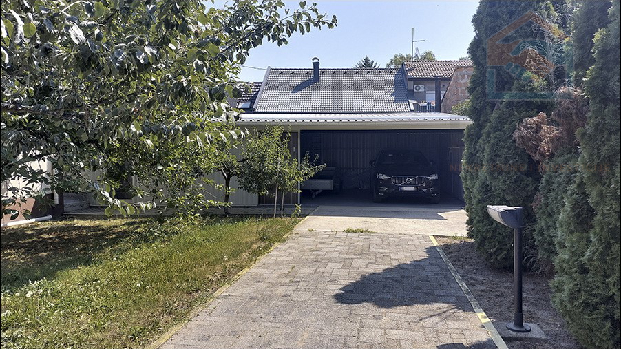 Donji grad - uređena kuća