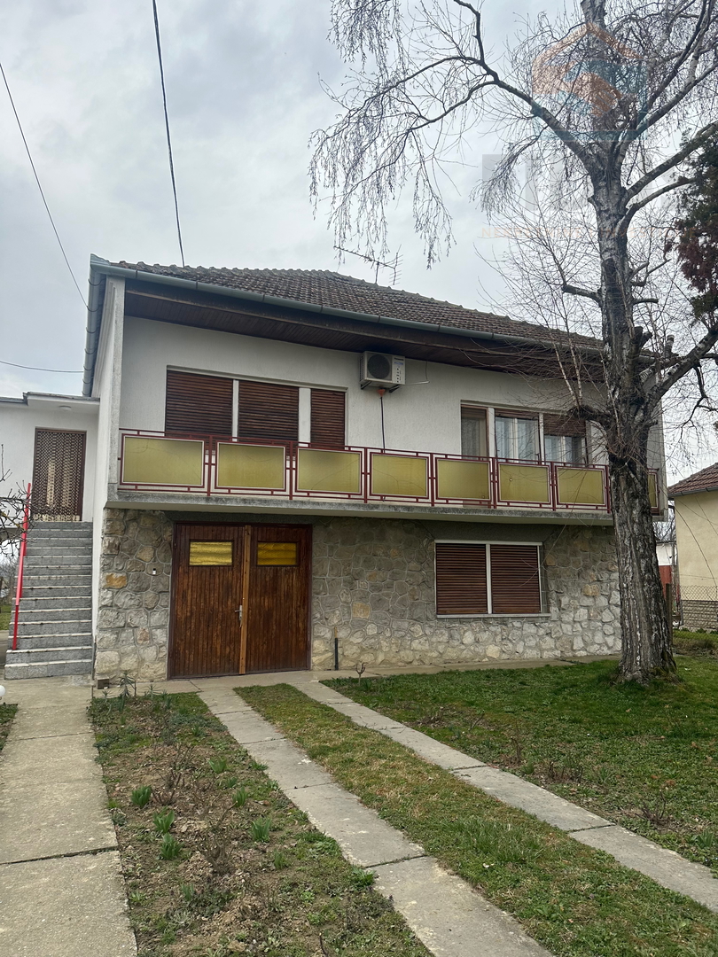 Obiteljska kuća u Bilju