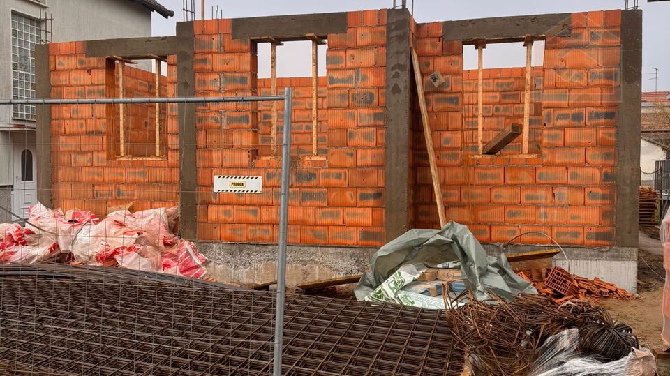 Apartment&comma; 97 m2&comma; For Sale&comma; Osijek - Vi&scaron;njevac