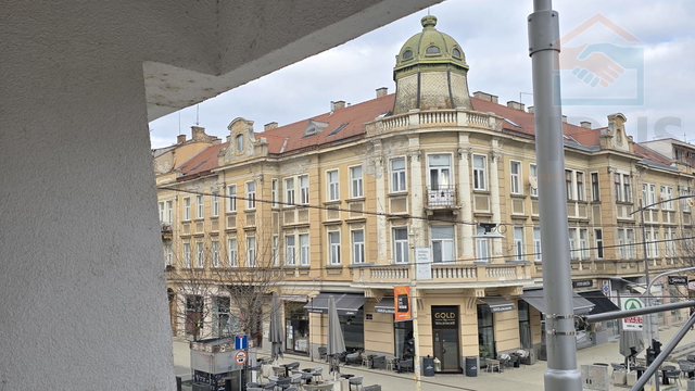 Centar grada, dvosoban stan, osijek