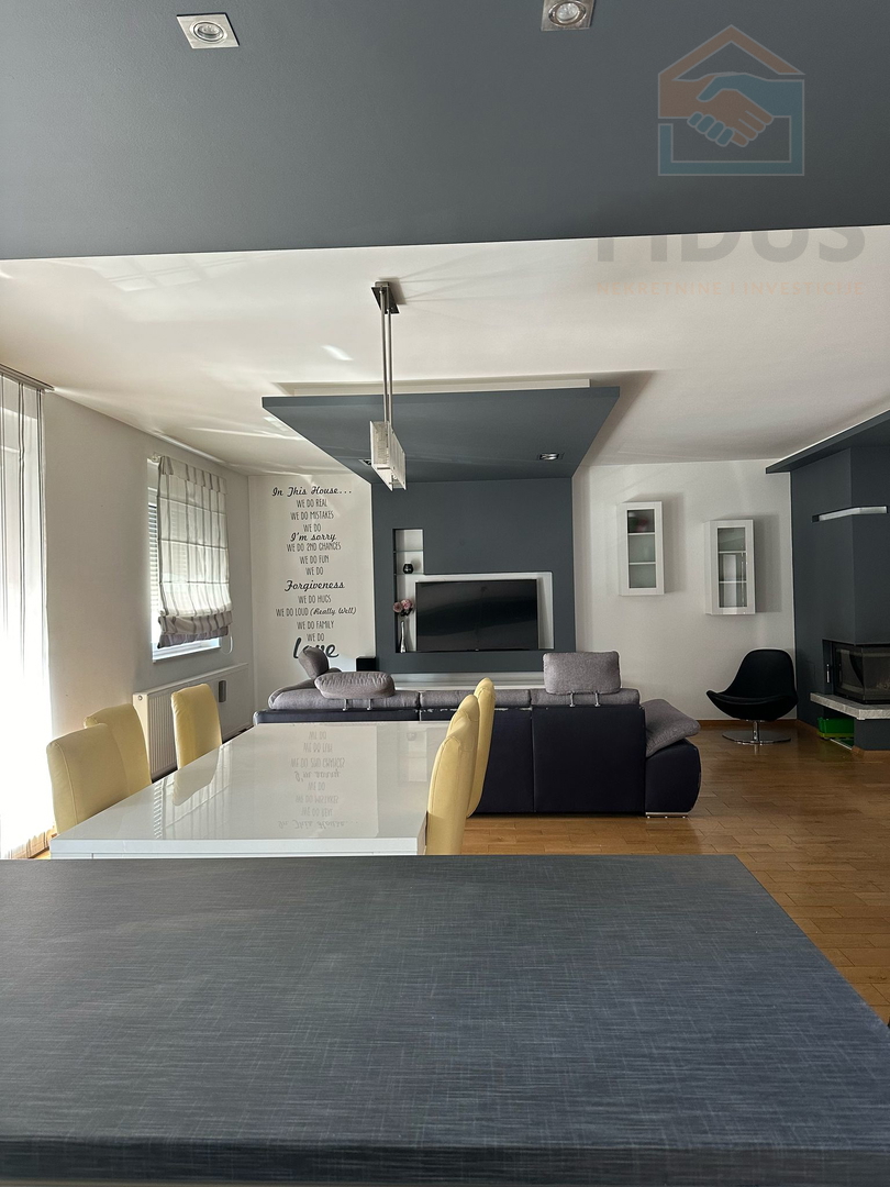 Osijek - moderno opremljen stan 218m2 + manji stan 46m2