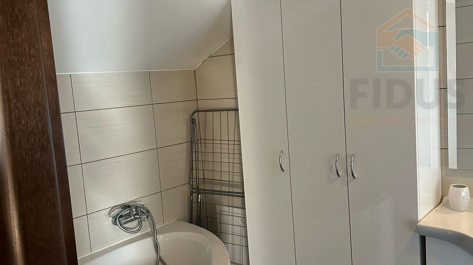 Wohnung, 259 m2, Verkauf, Osijek - Gornji grad