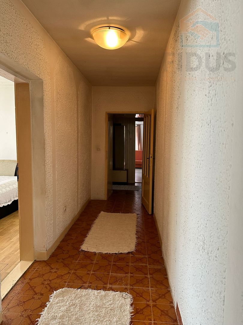 Kuća u Dardi s prostranim dvorištem + pomoćna zgrada