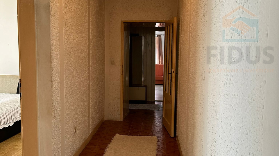 Kuća u Dardi s prostranim dvorištem + pomoćna zgrada