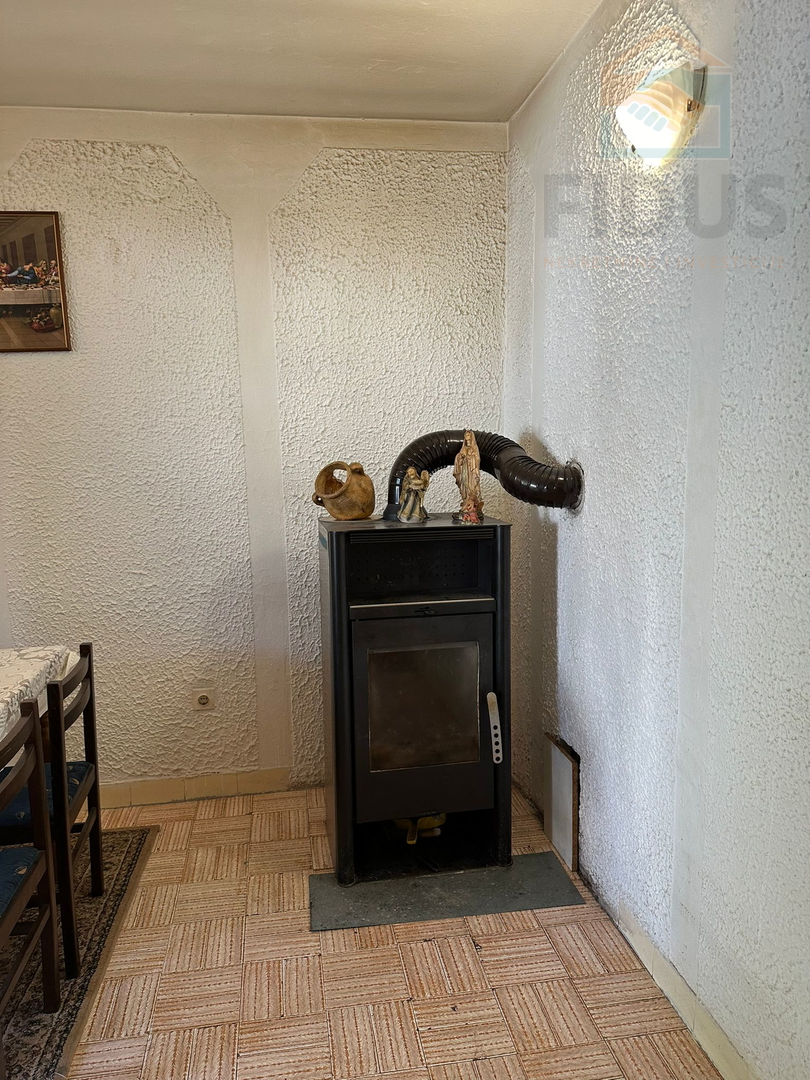 Kuća u Dardi s prostranim dvorištem + pomoćna zgrada