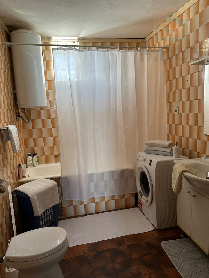 Kuća u Dardi s prostranim dvorištem + pomoćna zgrada