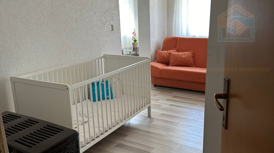 Kuća u Dardi s prostranim dvorištem + pomoćna zgrada