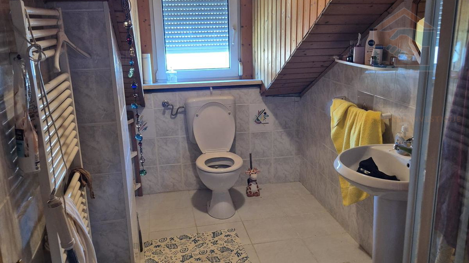 Casa, 170 m2, Vendita, Čepin