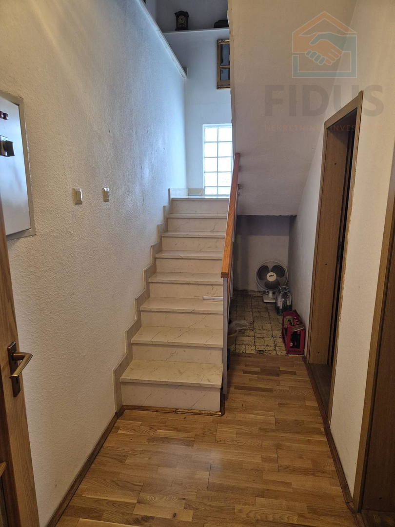 Obiteljska kuća u Čepinu