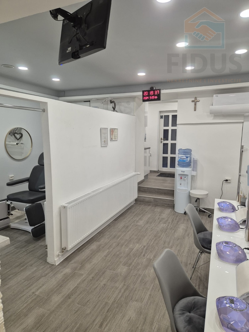 Atraktivan poslovni prostor (kozmetički salon) na odličnoj lokaciji