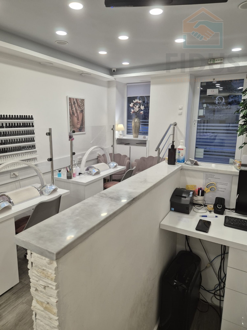 Atraktivan poslovni prostor (kozmetički salon) na odličnoj lokaciji