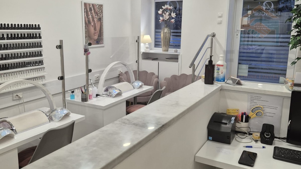 Atraktivan poslovni prostor (kozmetički salon) na odličnoj lokaciji