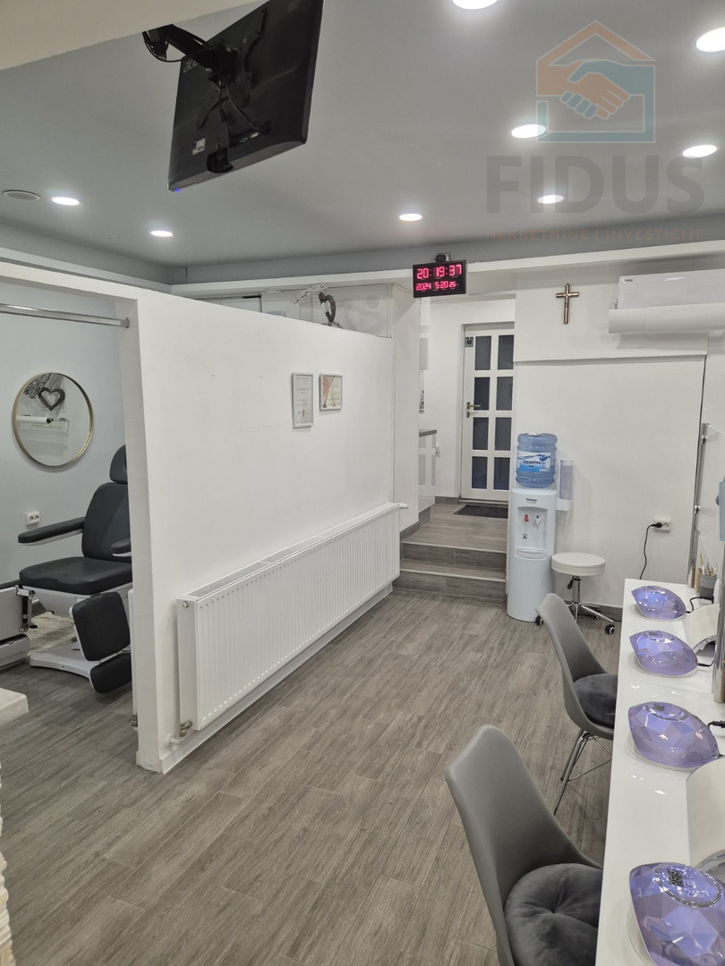 Atraktivan poslovni prostor (kozmetički salon) na odličnoj lokaciji