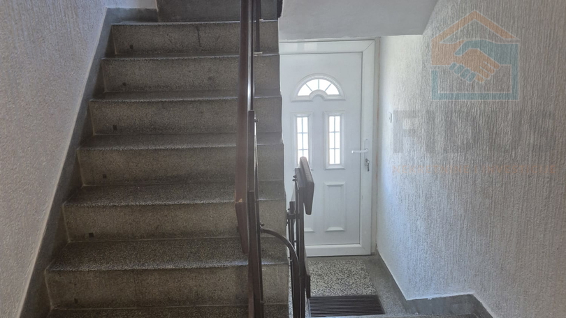 House, 190 m2, For Sale, Osijek - Novi grad