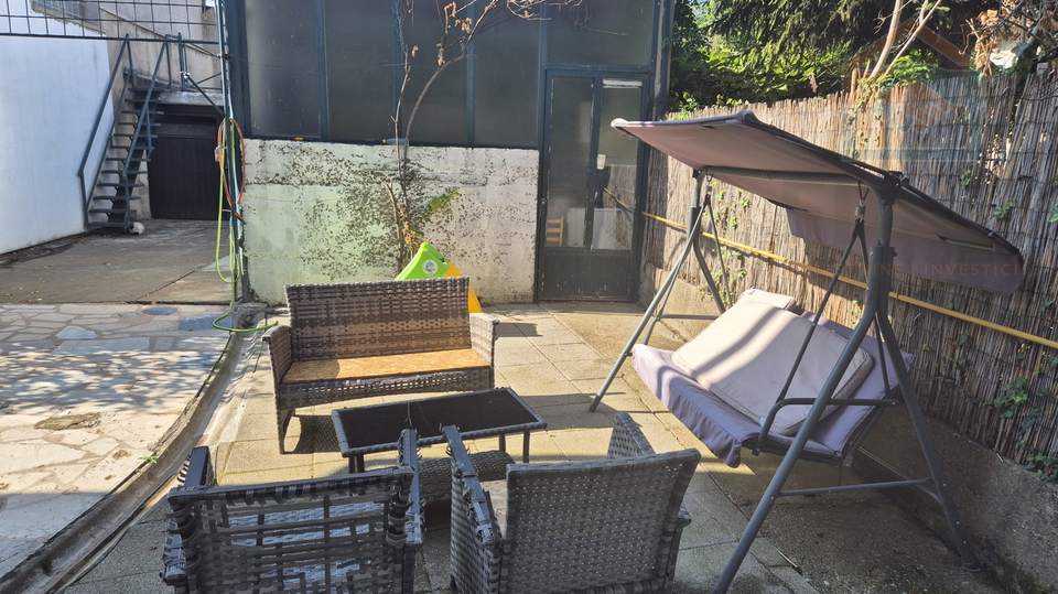 House, 190 m2, For Sale, Osijek - Novi grad