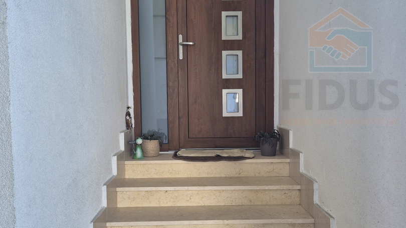 House&comma; 181 m2&comma; For Sale&comma; Osijek - Gornji grad