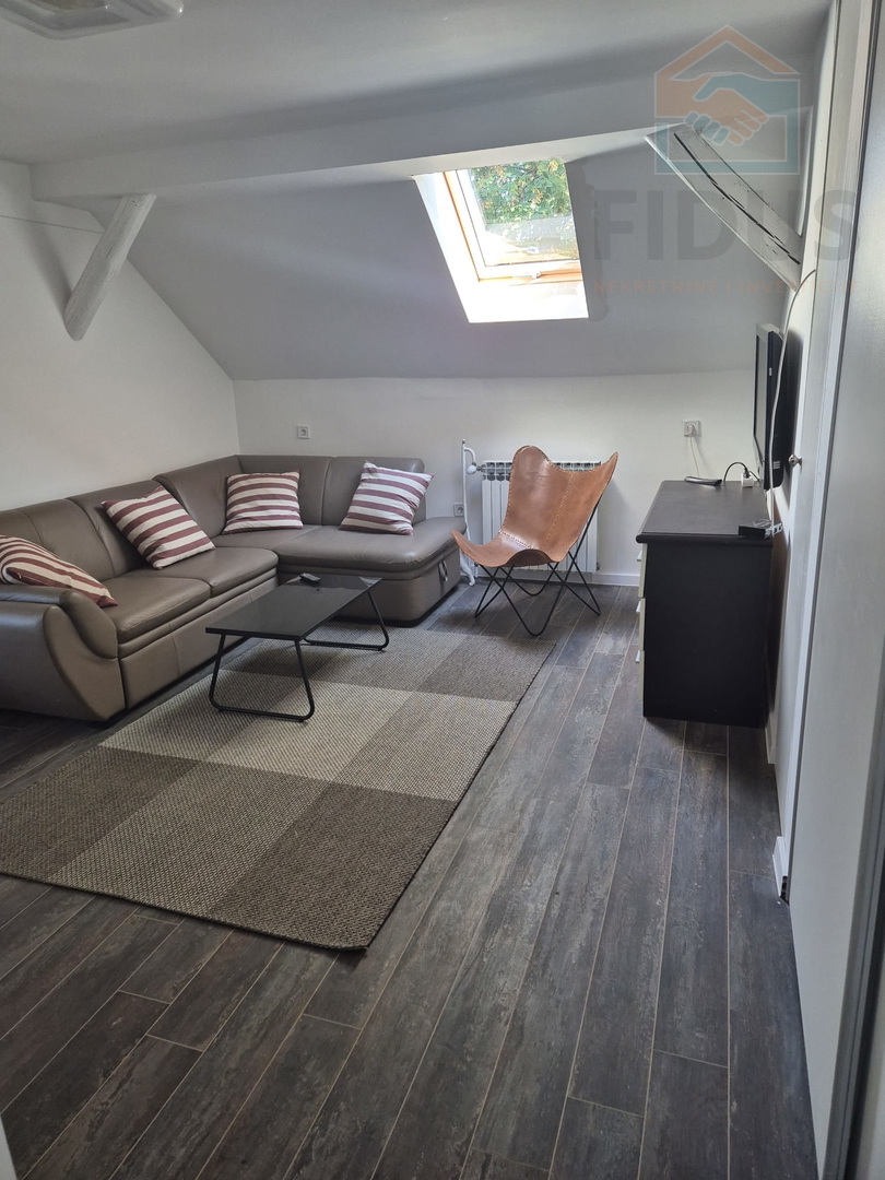 Kuća na atraktivnoj lokaciji