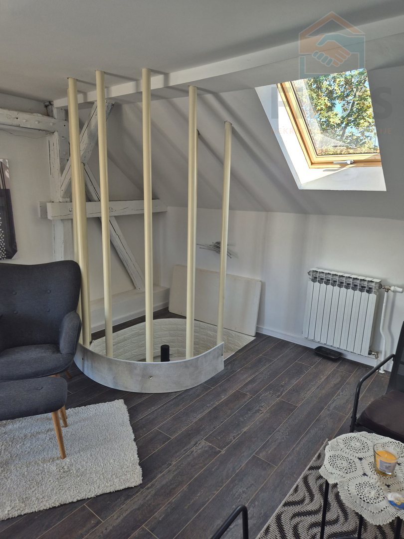 Kuća na atraktivnoj lokaciji