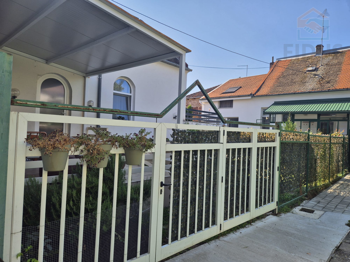 Kuća na atraktivnoj lokaciji