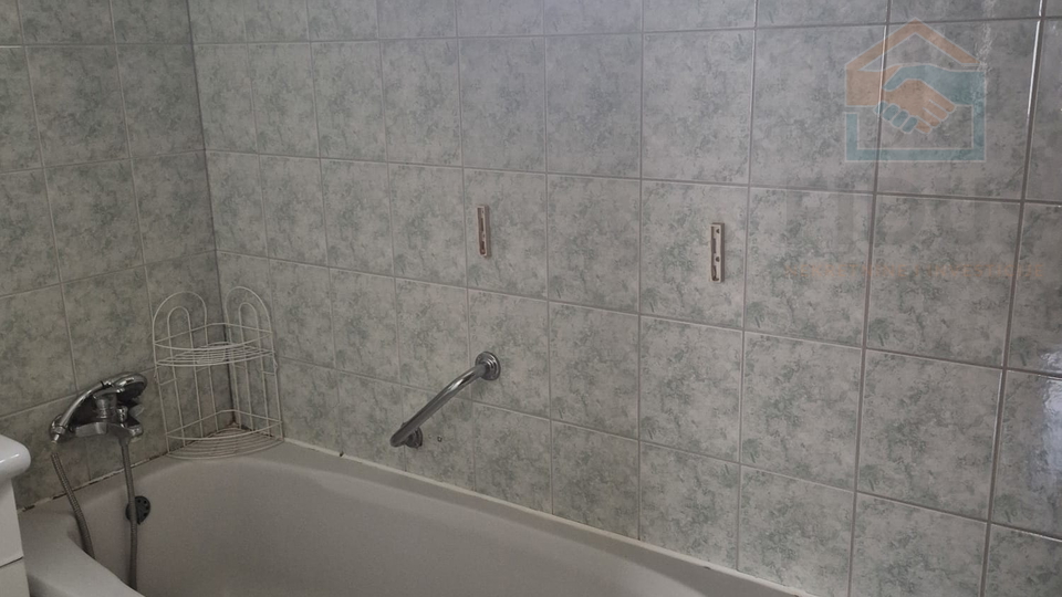 Wohnung, 44 m2, Verkauf, Osijek - Novi grad