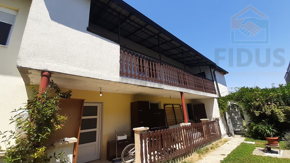 Casa, 104 m2, Affitto, Osijek - Višnjevac