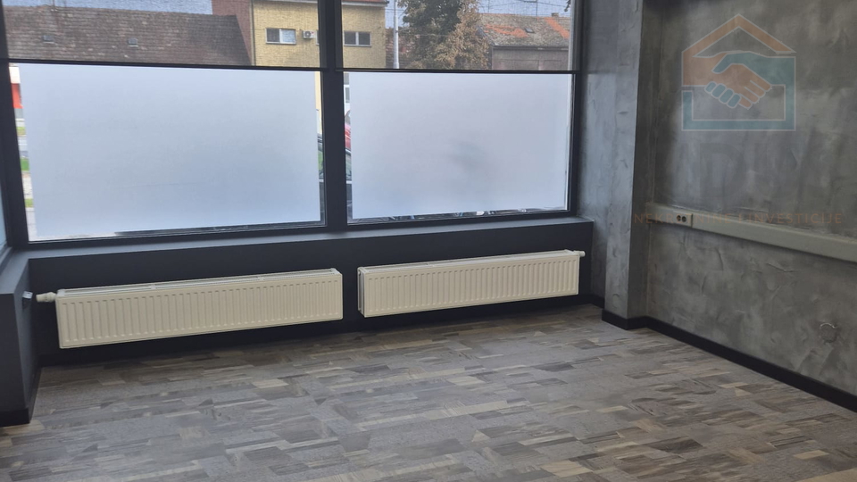 Commercial Property&comma; 32 m2&comma; For Sale&comma; Osijek - Gornji grad