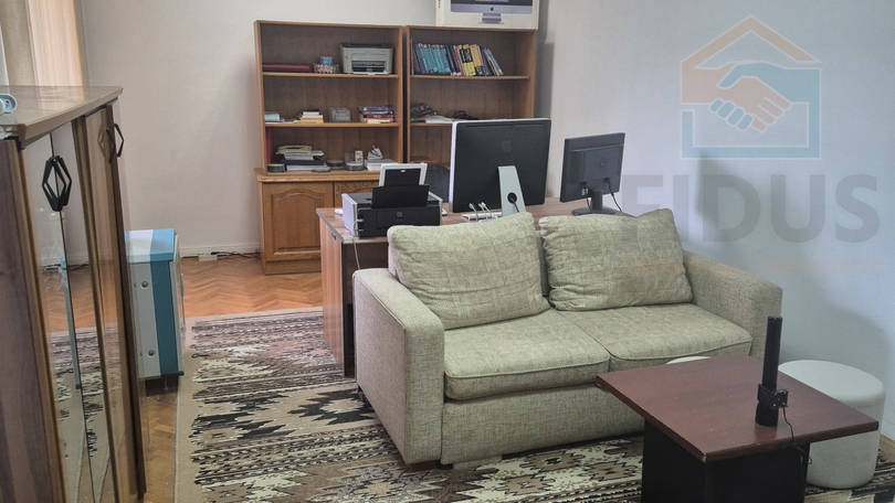 Commercial Property, 196 m2, For Rent, Osijek - Gornji grad
