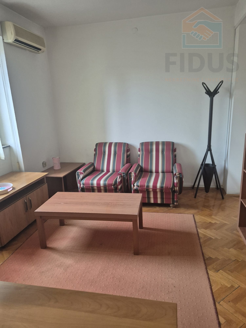 Prodaja stana/poslovnog prostora - 200 m2, Centar grada Osijeka