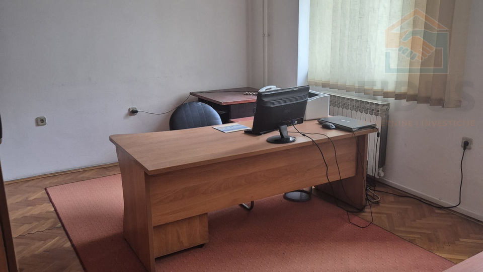 Geschäftsraum, 196 m2, Verkauf, Osijek - Gornji grad