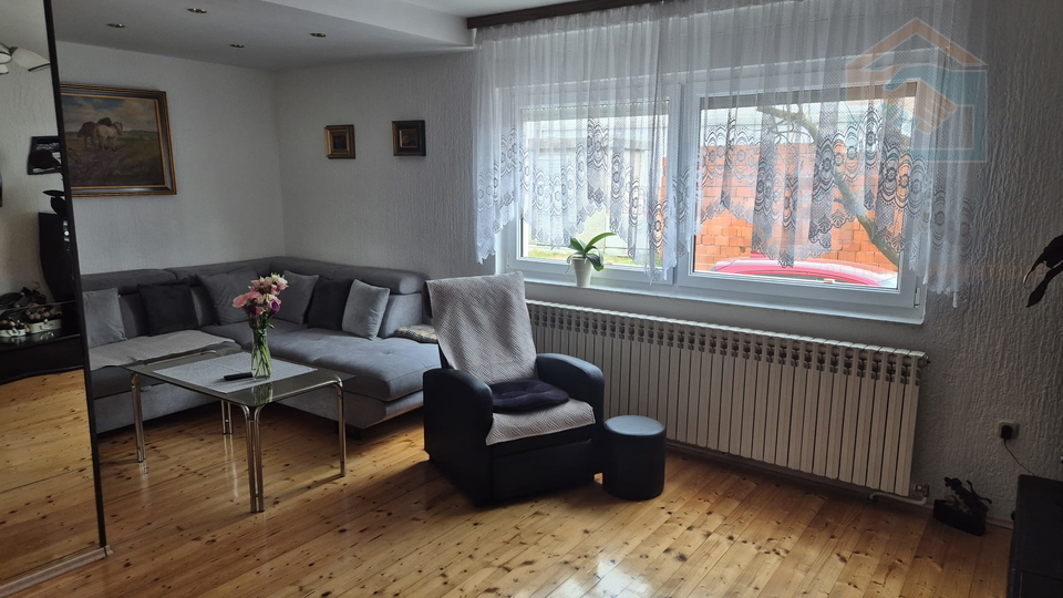 House, 180 m2, For Sale, Čepin