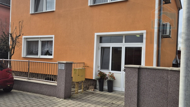 House, 180 m2, For Sale, Čepin