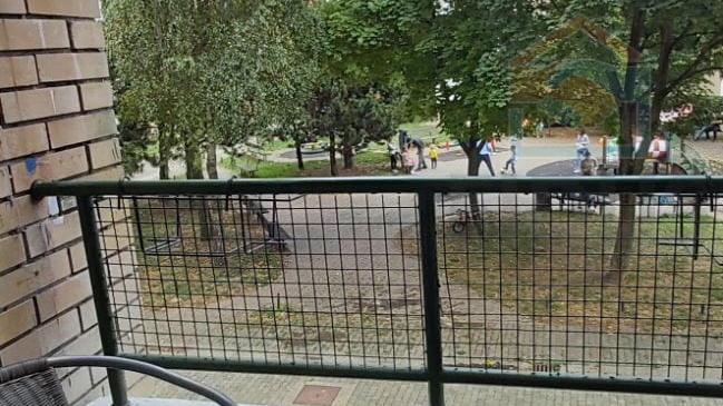 Jednoiposoban stan - pogled na Maksimir