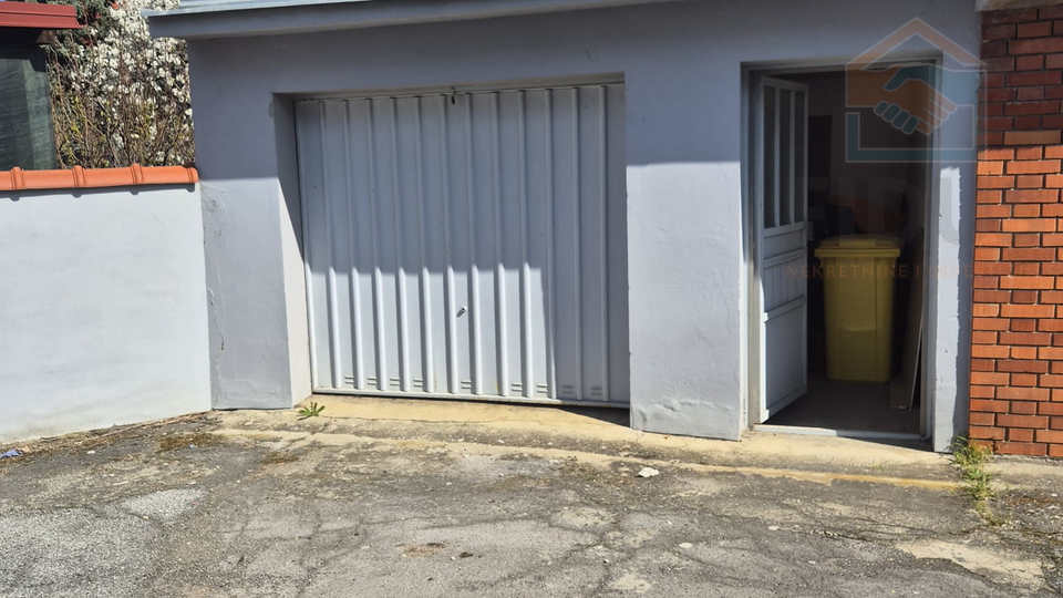 House&comma; 95 m2&comma; For Sale&comma; Osijek - Bosutsko naselje