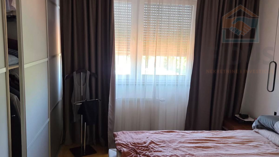 Appartamento&comma; 141 m2&comma; Vendita&comma; Osijek - Retfala