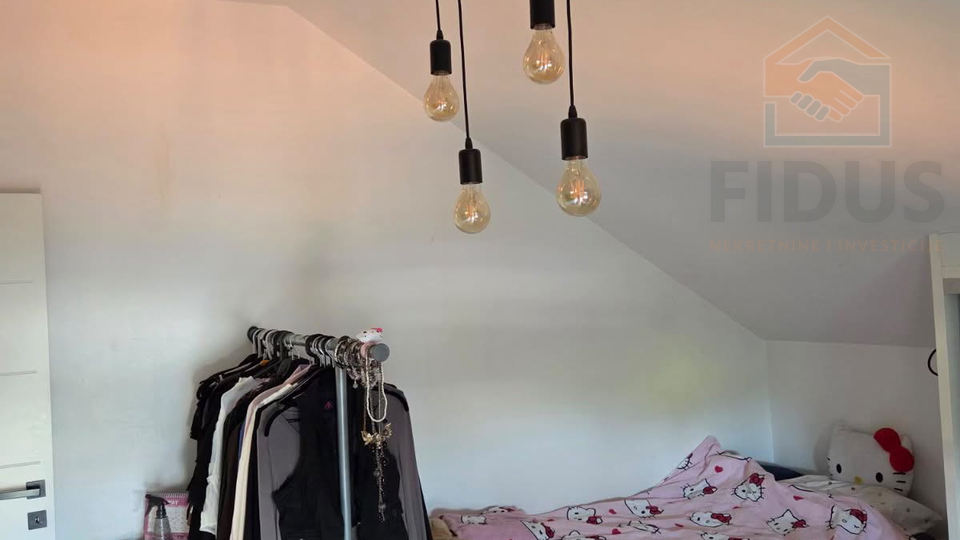 Appartamento&comma; 141 m2&comma; Vendita&comma; Osijek - Retfala
