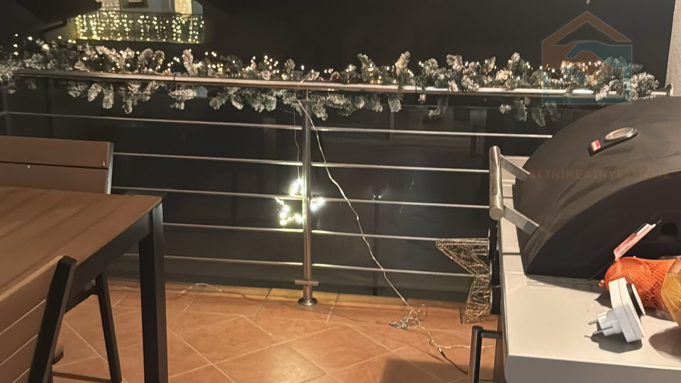 Appartamento&comma; 141 m2&comma; Vendita&comma; Osijek - Retfala