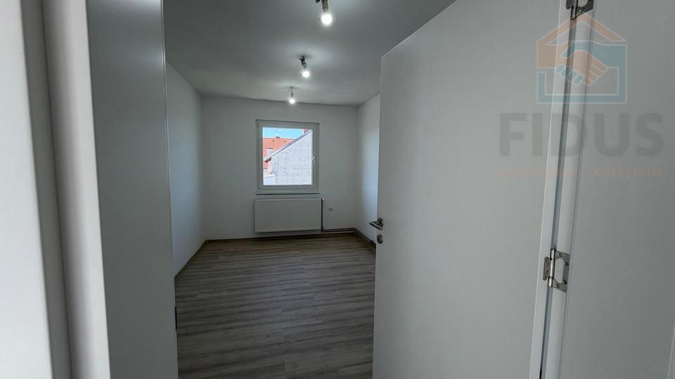 Apartment&comma; 107 m2&comma; For Sale&comma; Livana