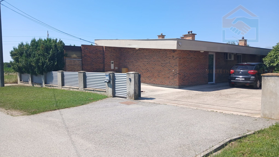 House&comma; 154 m2&comma; For Sale&comma; Osijek - Brije&scaron;&cacute;e